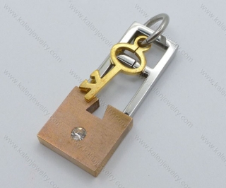 Gold Plating Stainless Steel Lock & Key Pendant - KJP050674