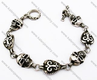 Skulls Stainless Steel Casting Bracelets in 8.6