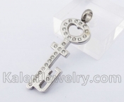 Stainless Steel Key Pendant KJP140273