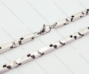 Stainless Steel Necklaces - KJN200012