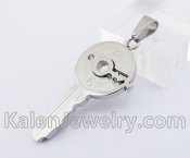 Stainless Steel Key Pendant KJP140270