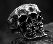 conjoined skull ring KJR118-0146